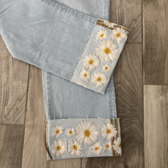 Driftwood Colette Stretch Denim Embroider Cuff Ankle Straight Leg Jean Size 16 - Picture 8 of 8